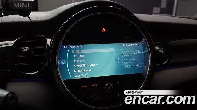Mini Cooper 2023 — photo 21