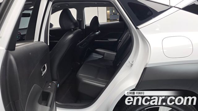 Hyundai Kona 2023 — photo 17