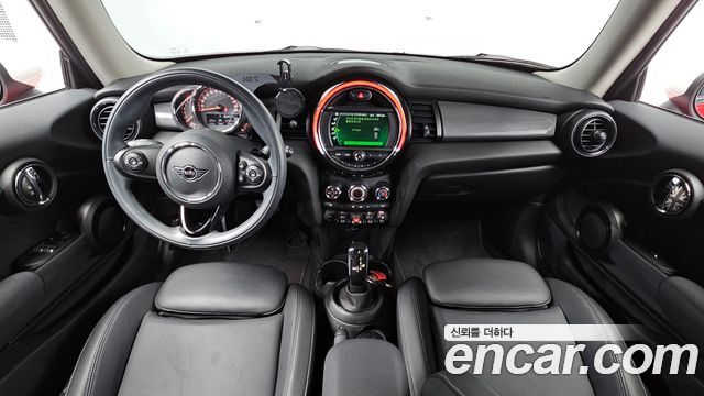 Mini Cooper 2021 — photo 10