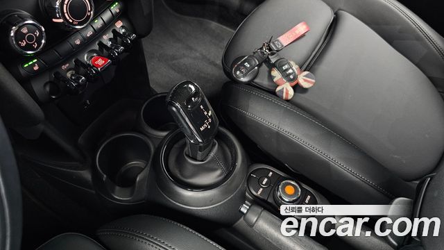 Mini Cooper 2021 — photo 12