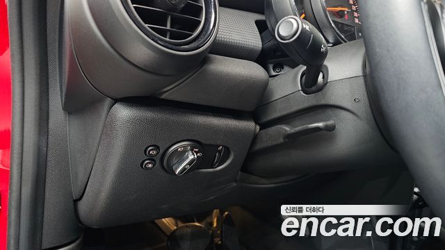 Mini Cooper 2021 — photo 23