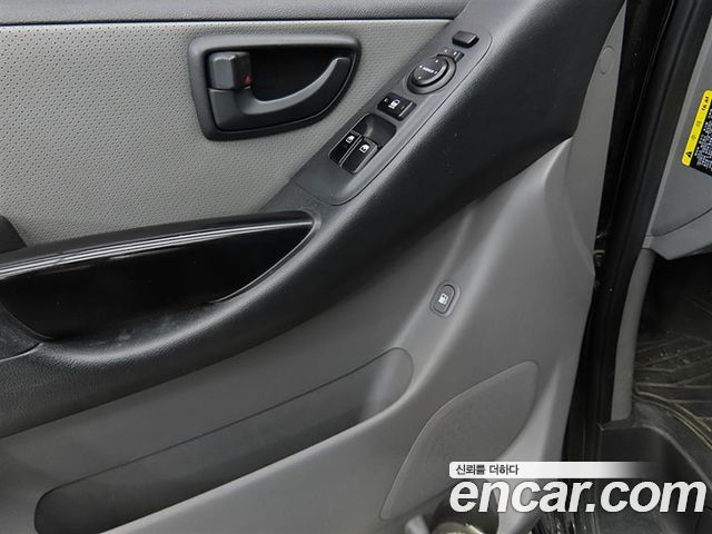 Hyundai Starex 2016 — photo 13