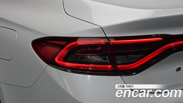 Hyundai Grandeur 2017 — photo 9