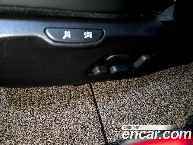 Kia Canival 2021 — photo 11