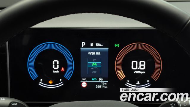 Hyundai Santafe 2024 — photo 11