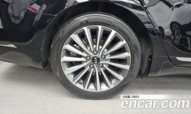 Kia K7 2017 — photo 5