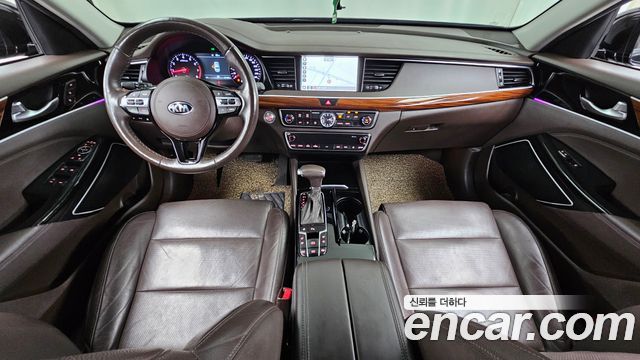 Kia K7 2017 — photo 10