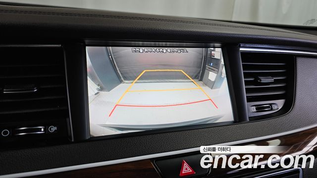 Kia K7 2017 — photo 21