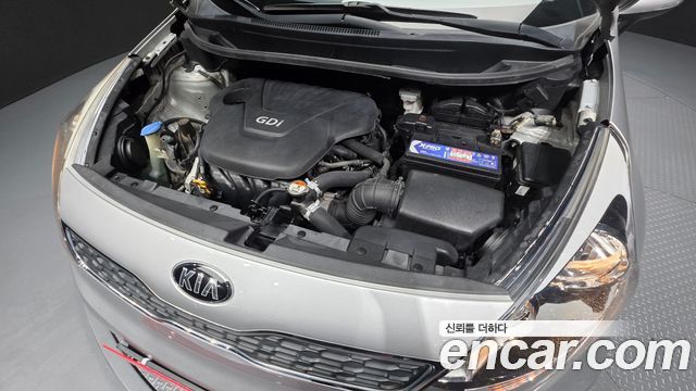 Kia pride 2014 — photo 6
