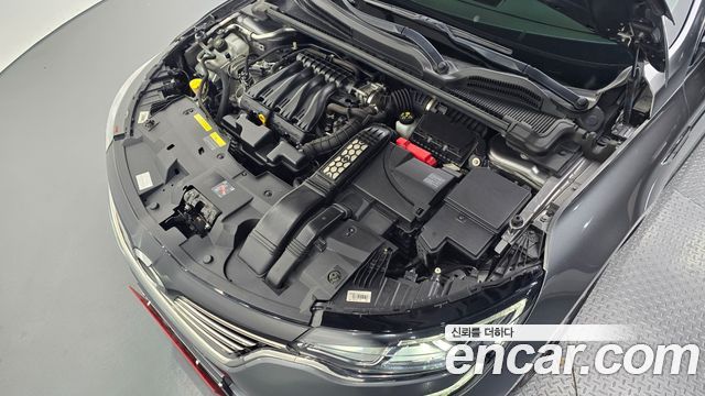 Renault Korea SM6 2019 — photo 6