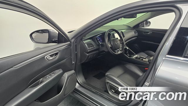 Renault Korea SM6 2019 — photo 17