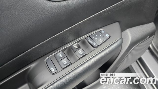 Renault Korea SM6 2019 — photo 28