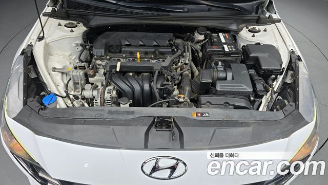 Hyundai AVANTE 2021 — photo 6