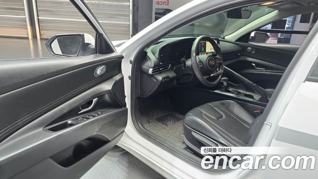 Hyundai AVANTE 2021 — photo 10
