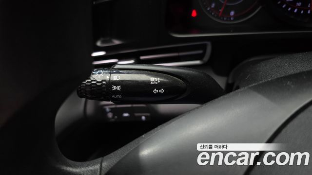 Hyundai AVANTE 2021 — photo 18