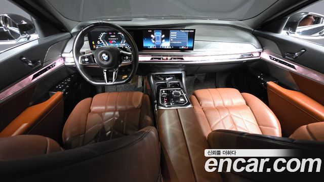 BMW 7-Series 2024 — photo 10