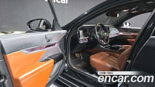 BMW 7-Series 2024 — photo 13