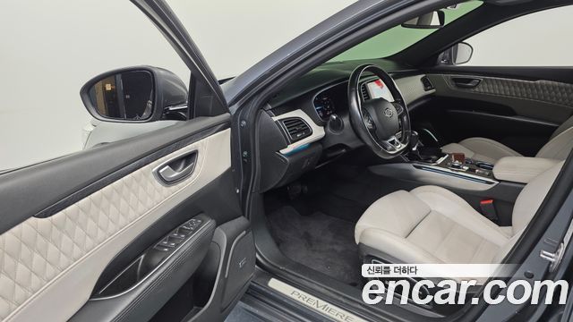 Renault Korea SM6 2021 — photo 10
