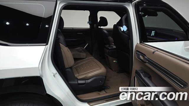 Kia EV9 2024 — photo 18