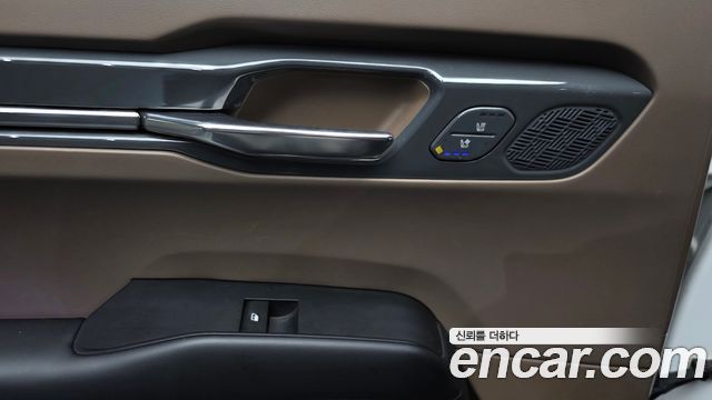 Kia EV9 2024 — photo 25