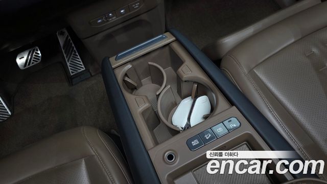 Kia EV9 2024 — photo 36