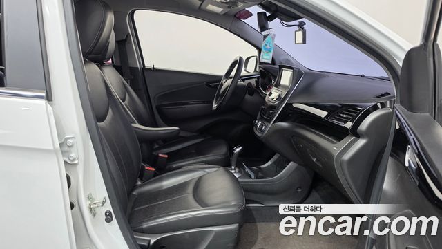 Chevrolet Korea Spark 2017 — photo 16