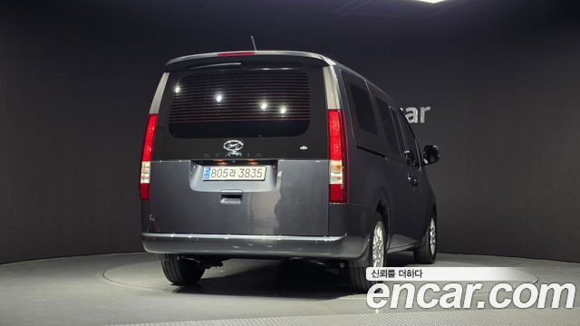 Hyundai Staria 2024 — photo 4