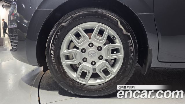 Hyundai Staria 2024 — photo 5