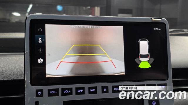 Hyundai Staria 2024 — photo 21