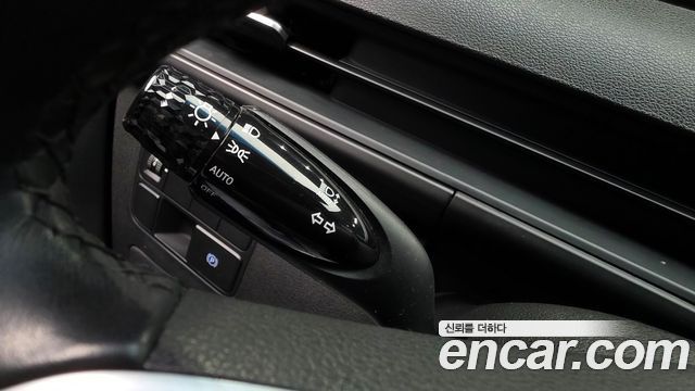 Hyundai Staria 2024 — photo 23