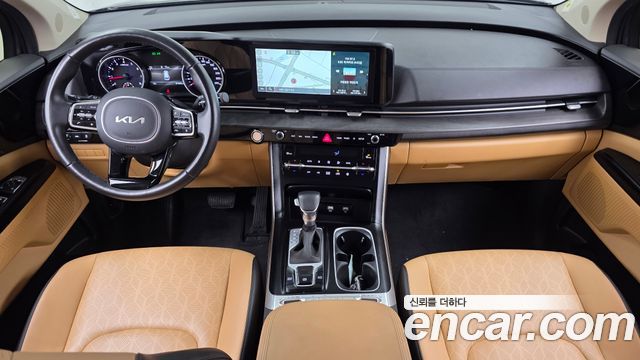 Kia Canival 2023 — photo 7