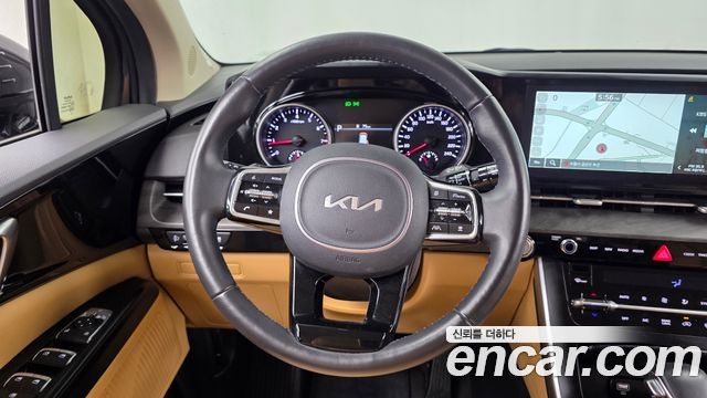 Kia Canival 2023 — photo 13