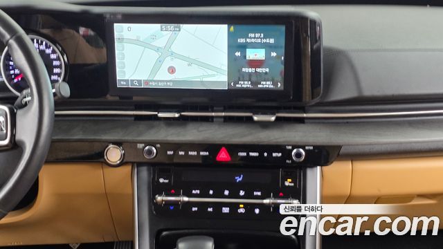 Kia Canival 2023 — photo 14