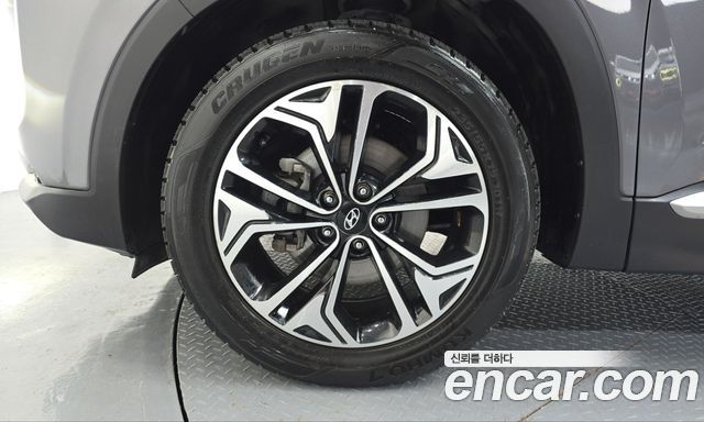 Hyundai Santafe 2019 — photo 5