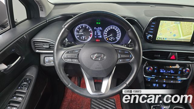Hyundai Santafe 2019 — photo 19