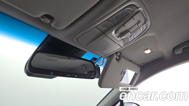 Hyundai Santafe 2019 — photo 23