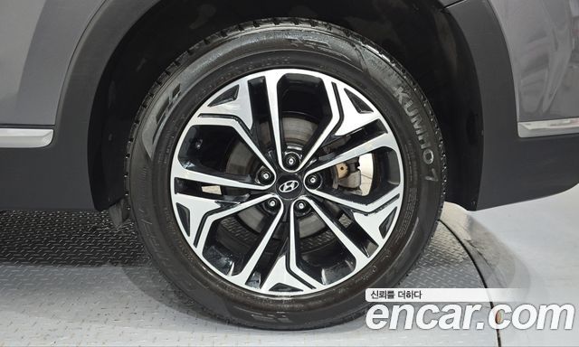 Hyundai Santafe 2019 — photo 7