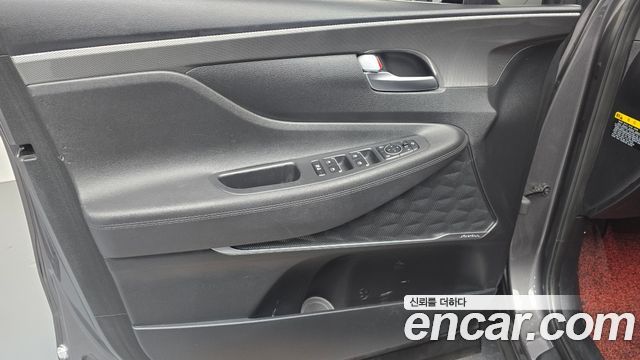 Hyundai Santafe 2019 — photo 14
