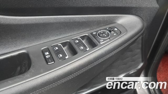 Hyundai Santafe 2019 — photo 29