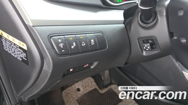 Kia K7 2016 — photo 13