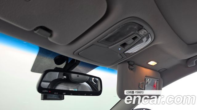 Kia K7 2016 — photo 20