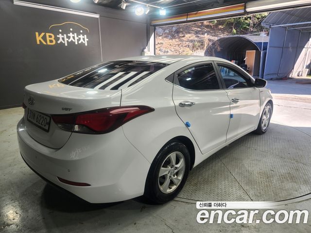 Hyundai AVANTE 2014 — photo 6