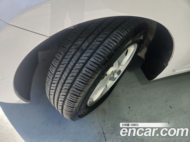 Hyundai AVANTE 2014 — photo 20