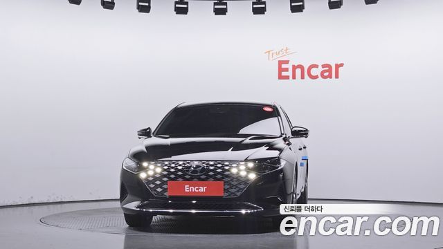 Hyundai Grandeur 2022 — photo 3