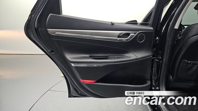 Hyundai Grandeur 2022 — photo 15