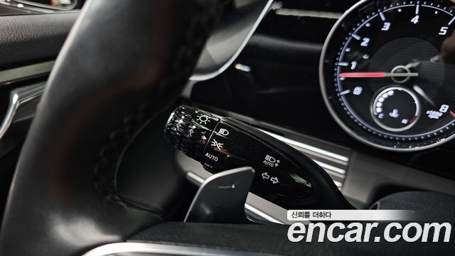 Hyundai Grandeur 2022 — photo 32