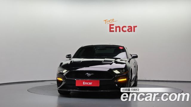 Ford Mustang 2018 — photo 3