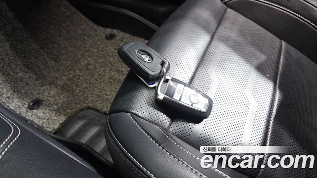 Ford Mustang 2018 — photo 31