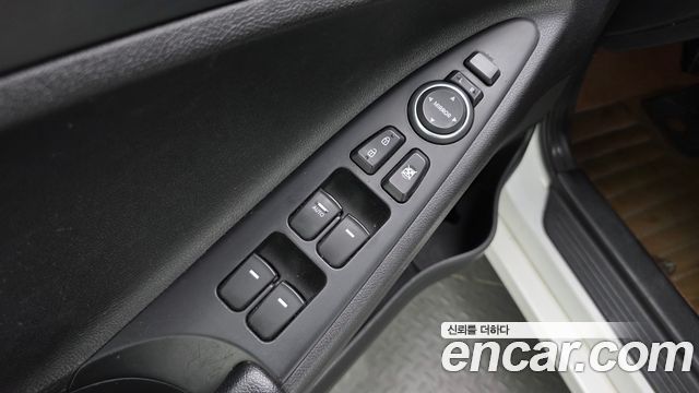 Hyundai Sonata 2013 — photo 19
