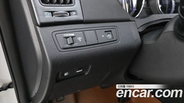 Hyundai Sonata 2013 — photo 20
